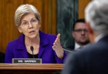 Senator Probes JPMorgan CEO on Economic Impact of Epstein Connections